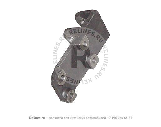 Rear suspension bracket