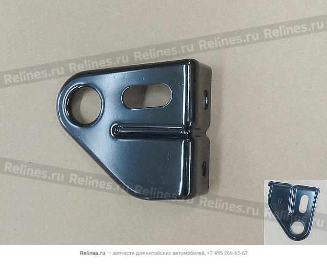 Правый монтажный кронштейн модуля охлаждения