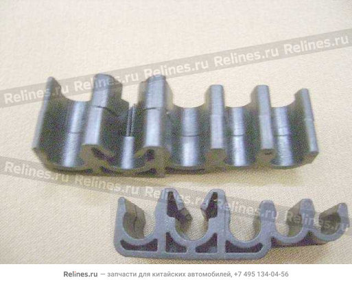 Pipe clamp no.1-5 hole