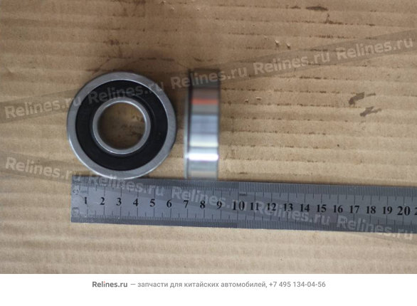 Rear bearing,#1 output shaft - 301***893
