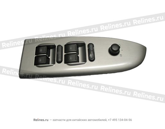 Блок кнопок управления стеклоподъемниками водительской двери (серебр)