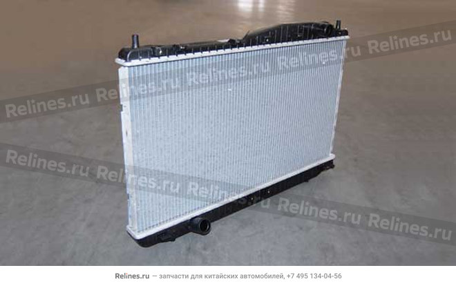 Радиатор охлаждения (MT) разносторонние патрубки